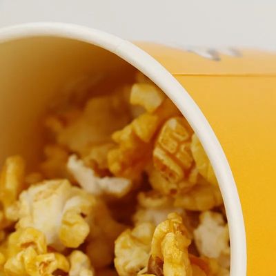 32oz 46oz 48oz Biodegradowalne jednorazowe naczynia stołowe Wiaderko na popcorn i kurczaka smażonego